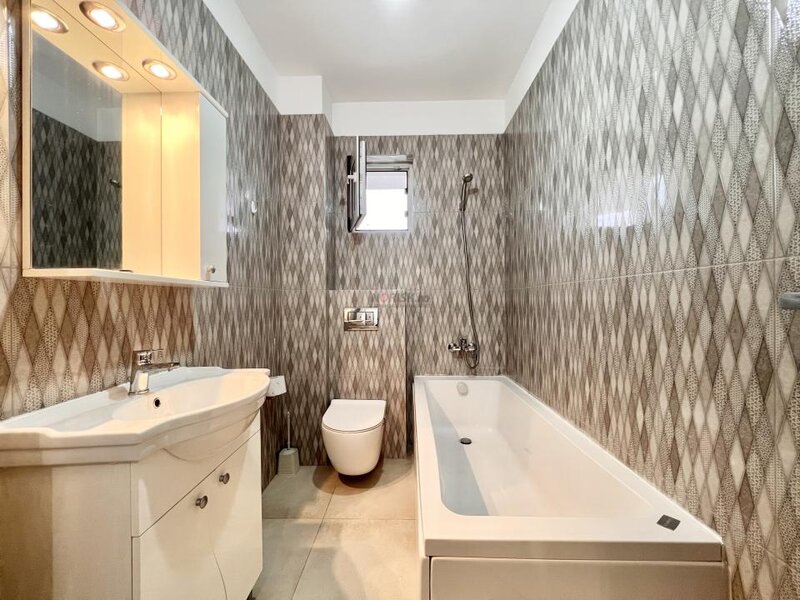 Salaj Inchiriaza 2 Camere  Bloc 2020  Langa Kaufland Salaj  Totul Nou !